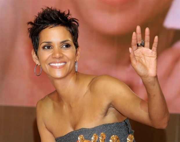 Halle Berry to Star in Steven Spielberg’s CBS Drama