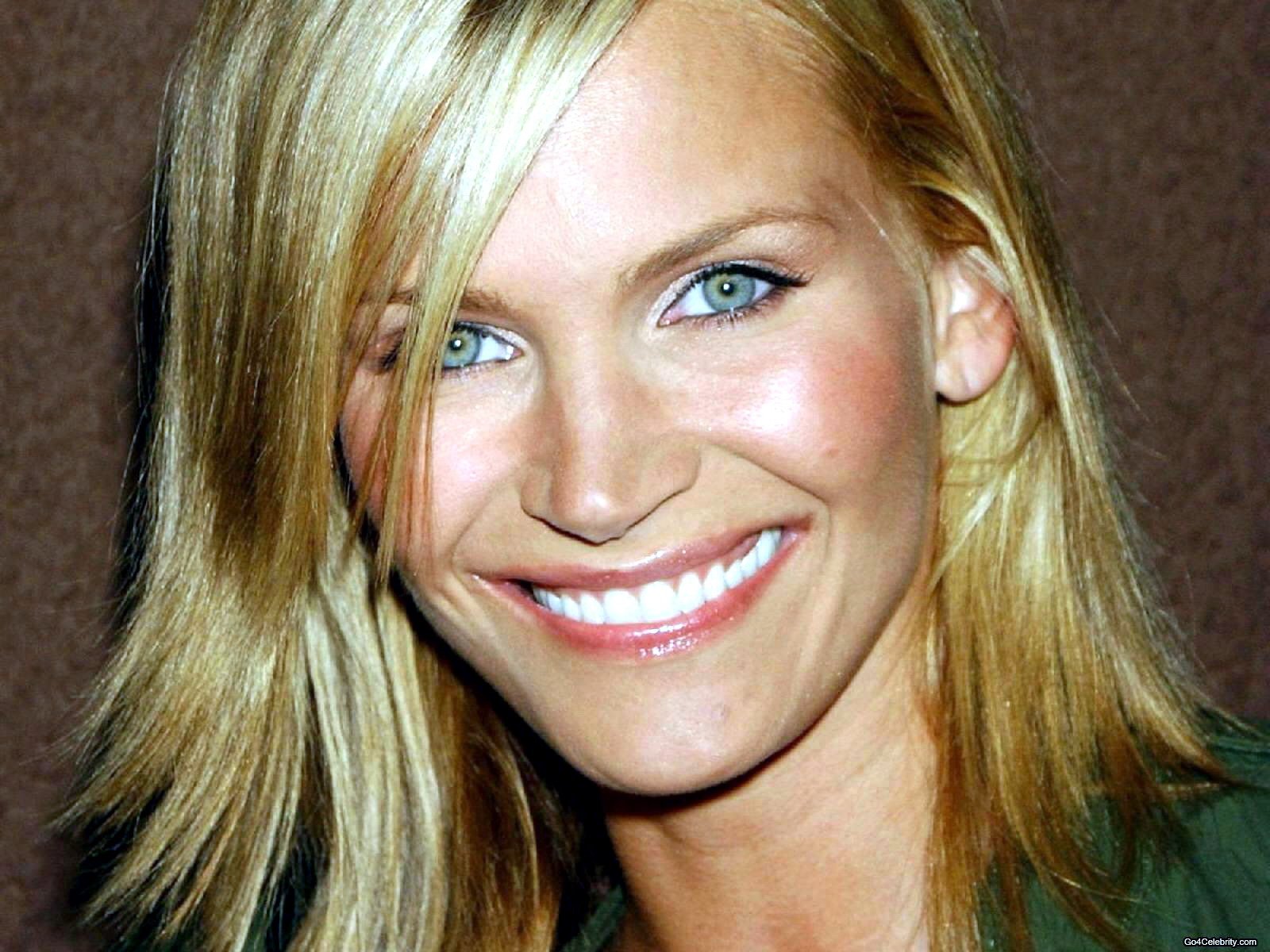 Natasha Henstridge Wallpaper