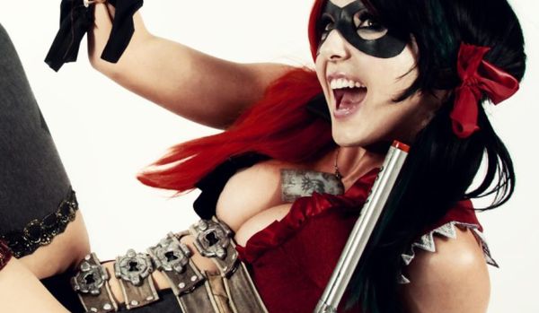 Jessica Nigri – Harley Quinn Cosplay