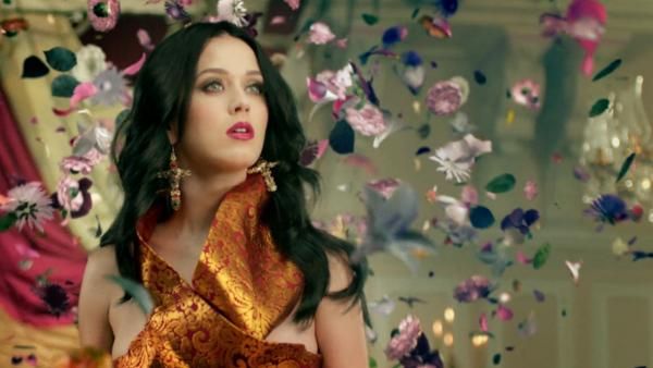 Katy Perry Debut 'Unconditionally' Music Video - GeekShizzle