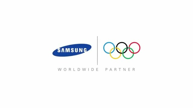 Samsung Asks Athletes to Cover Apple Logo