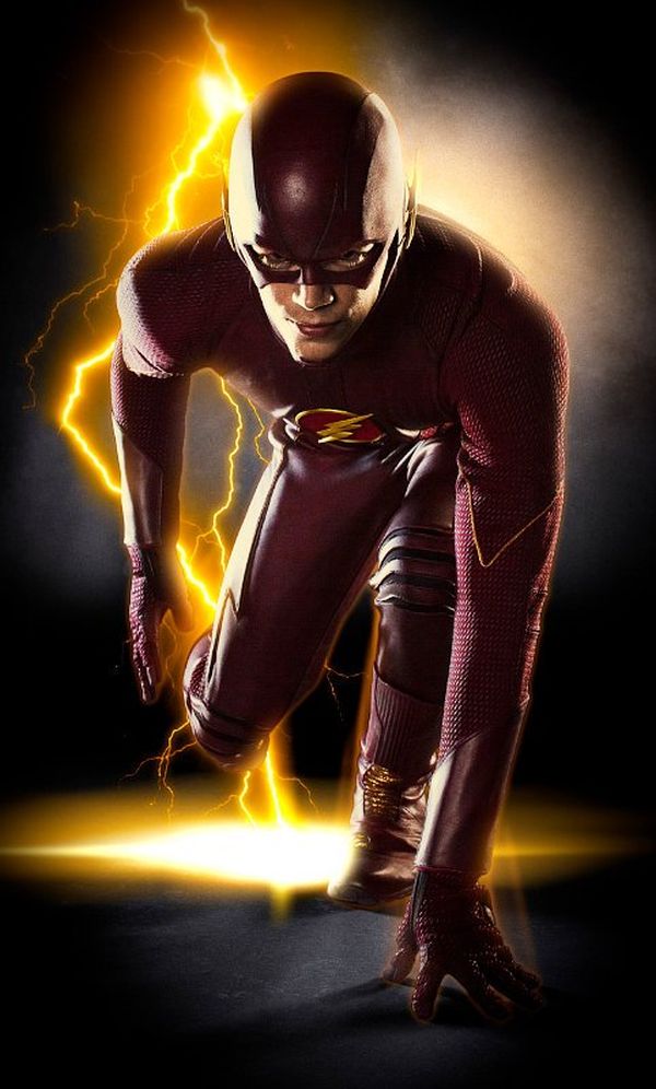 CW Reveals Full Flash Costume