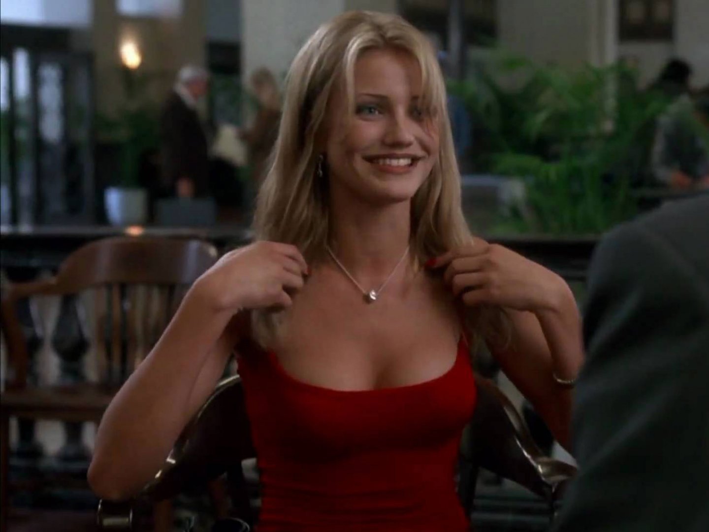 10 Sexiest Cameron Diaz GIFs GeekShizzle