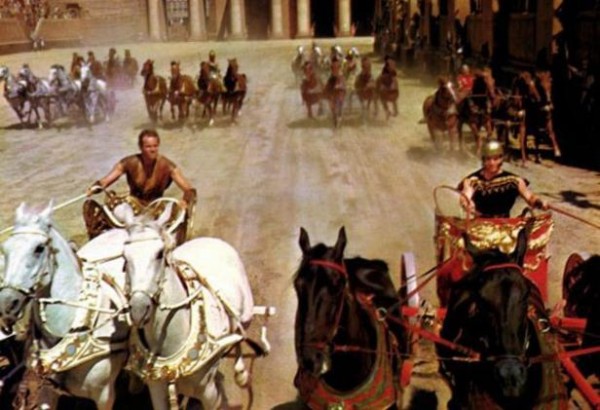 ben-hur-still-chariot-race