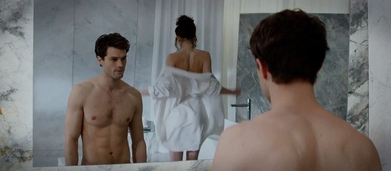 ‘Fifty Shades of Grey’ Movie Disappoints As Reviews Flood In