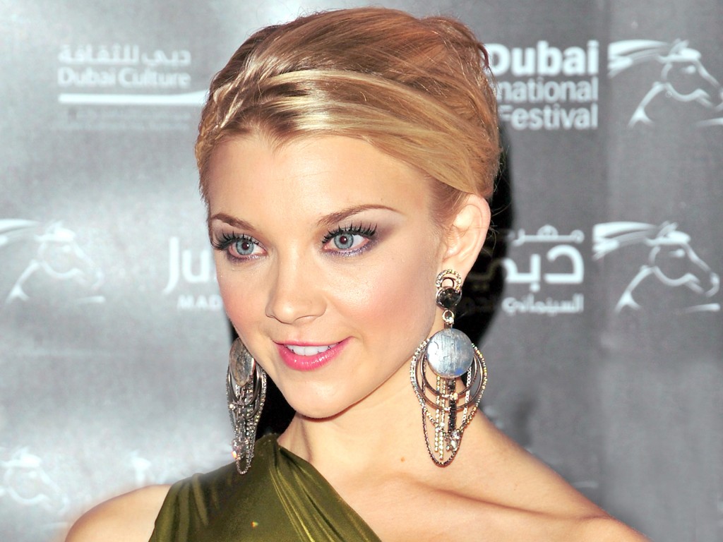 Sexy-Natalie-Dormer-Picture-Gallery-3