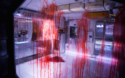 New ALIEN: COVENANT Photos Feature a Bloody Mess and an Eerie Xenomorph Hallway