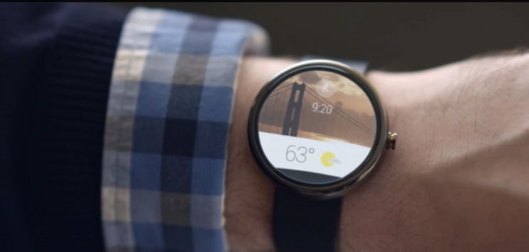 Moto 360 Smartwatch Hands-on and Price Revealed