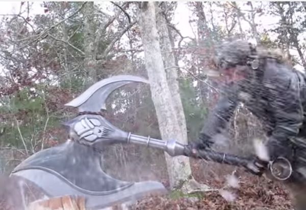 Video: Man Smashing Stuff With 106-Pound Darius Axe Is As Cool As it Sounds
